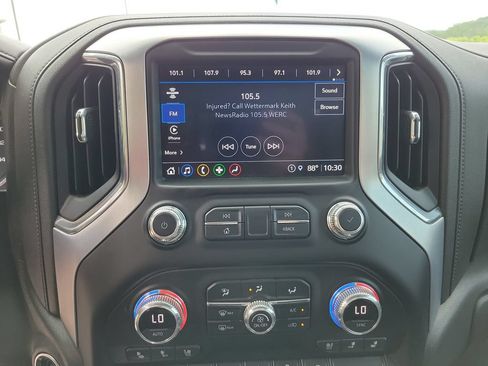 Used 2021 GMC Sierra 1500 SLT w/ SLT Premium Package AWD/4WD image 16