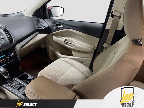 Used 2018 Ford Escape SE AWD/4WD image 24