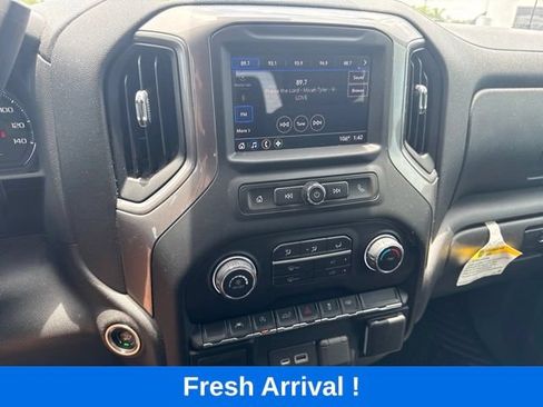 Used 2022 Chevrolet Silverado 1500 Custom w/ LPO, Dark Essentials Package RWD image 6