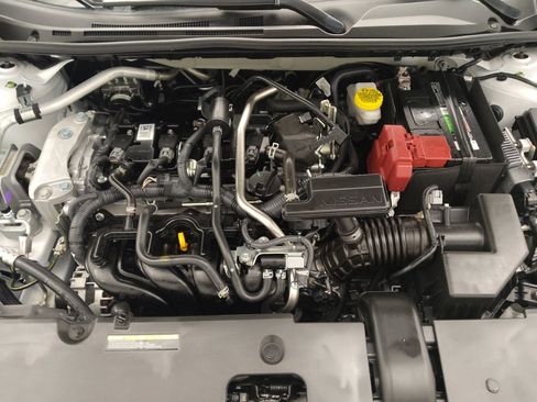 Used 2025 Nissan Sentra S FWD image 30