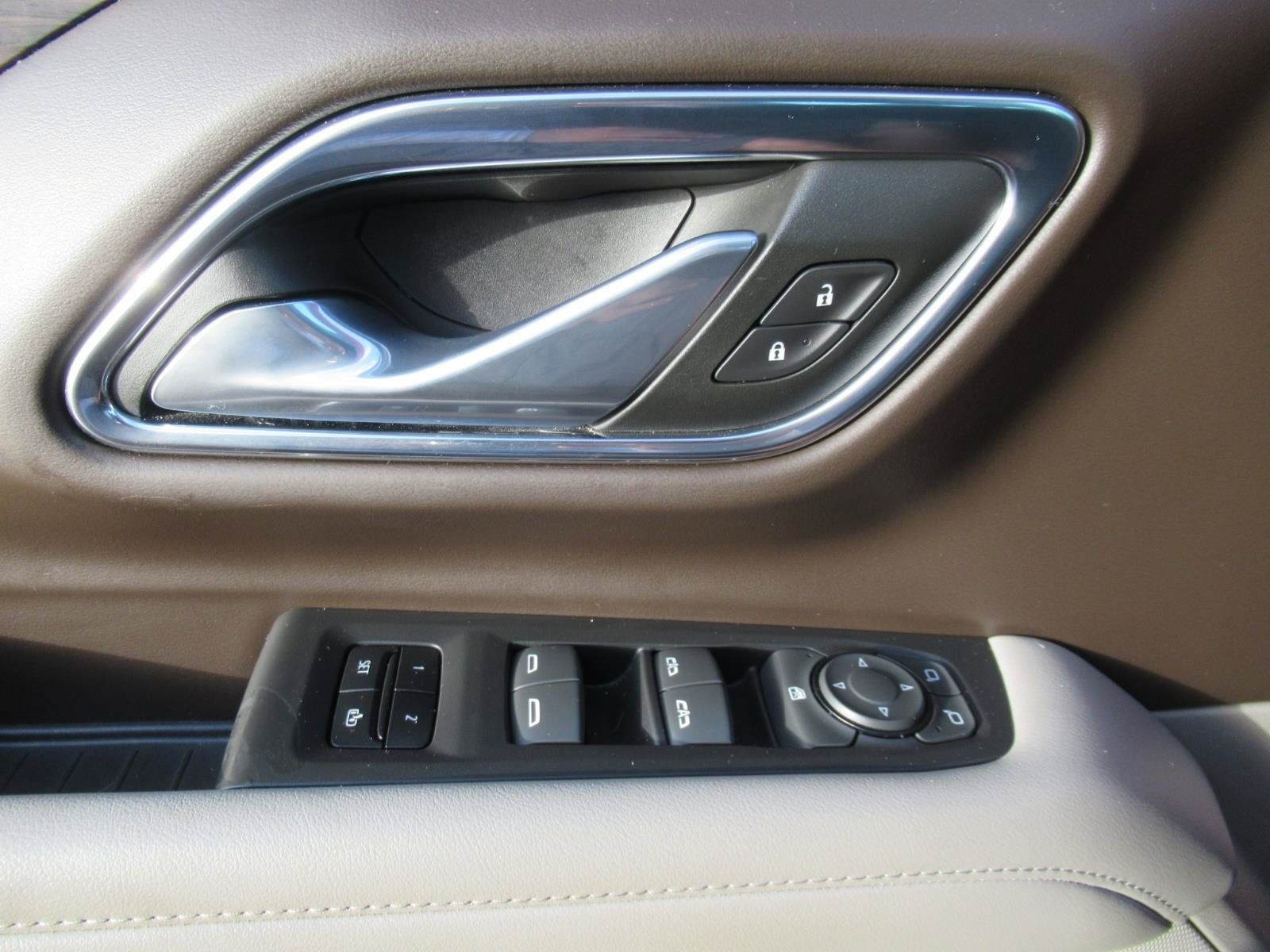 Used 2023 Chevrolet Tahoe LT RWD image 22