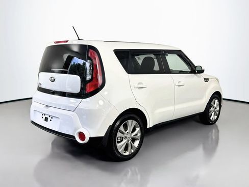 Used 2016 Kia Soul ! FWD image 8