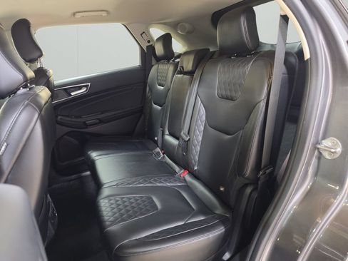 Used 2024 Ford Edge Titanium AWD/4WD image 15