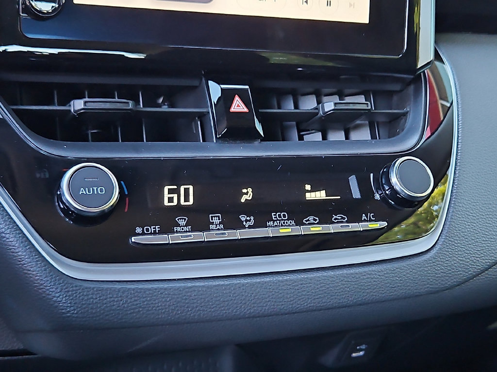 Certified 2024 Toyota Corolla LE FWD image 16