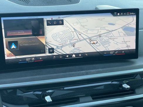 Certified 2024 BMW X6 xDrive40i w/ Premium Package image 17