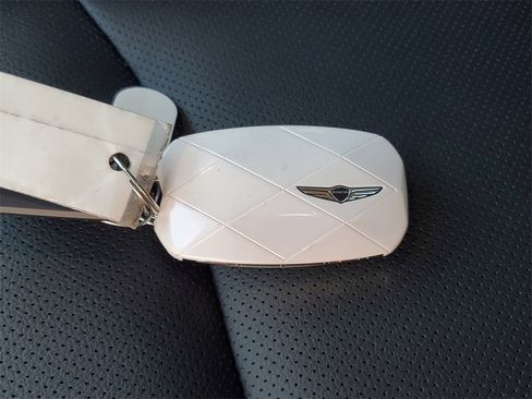 New 2026 Genesis GV70 2.5T Select image 28