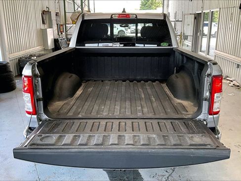 Used 2022 RAM 1500 Big Horn AWD/4WD image 30