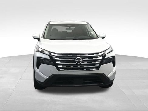 Used 2025 Nissan Rogue SV AWD/4WD image 8