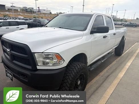Used 2017 RAM 2500 Tradesman AWD/4WD image 3