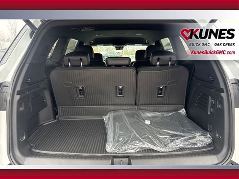New 2026 Buick Enclave Sport Touring w/ Power Package AWD/4WD image 8