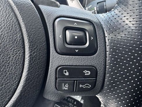 Used 2022 Lexus IS 350 F Sport w/ Memory Package image 23