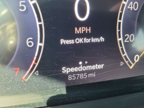 Used 2022 Jeep Grand Cherokee Limited RWD image 29