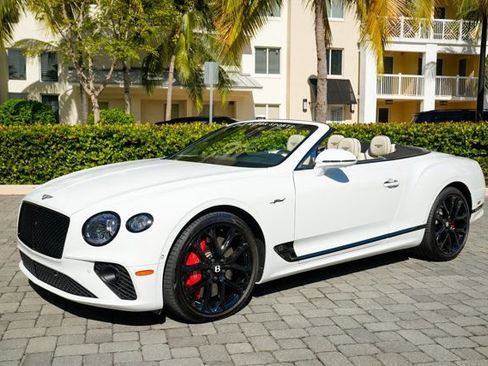 Used 2024 Bentley Continental GT Speed image 2