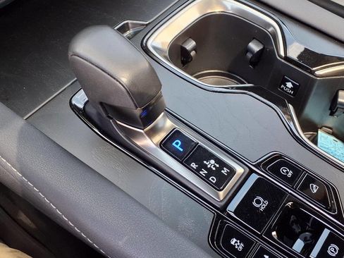 Used 2024 Lexus RX 350 AWD image 16