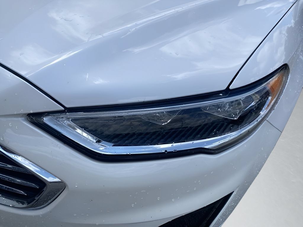 Used 2019 Ford Fusion SEL FWD image 23