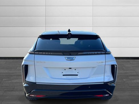 New 2026 Cadillac Lyriq Premium Luxury RWD image 4