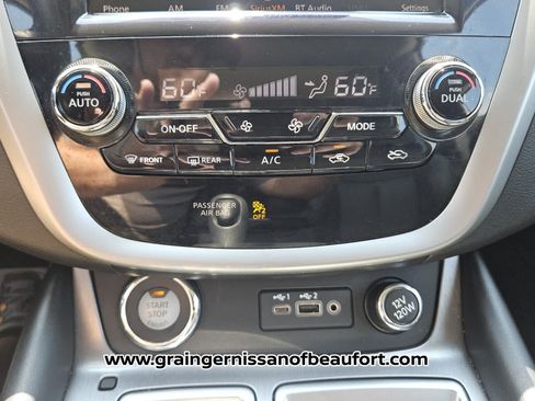 Used 2021 Nissan Murano SL FWD image 10