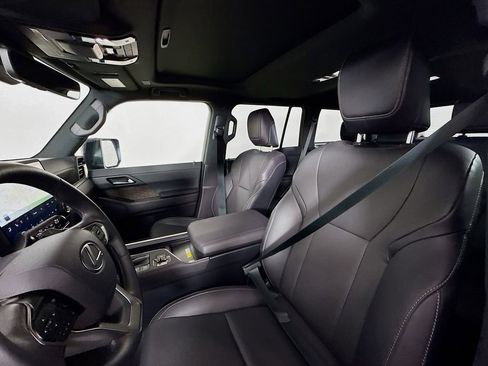 Used 2025 Lexus GX 550 550 Premium image 11