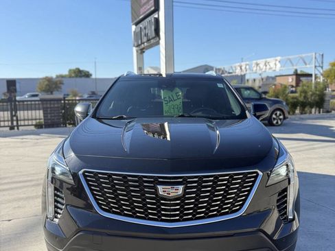 Used 2020 Cadillac XT4 Premium Luxury w/ Cold Weather Package AWD/4WD image 2