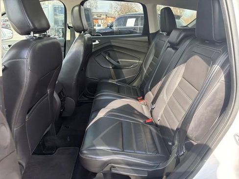 Used 2018 Ford Escape Titanium w/ Ford Safe & Smart Package image 30
