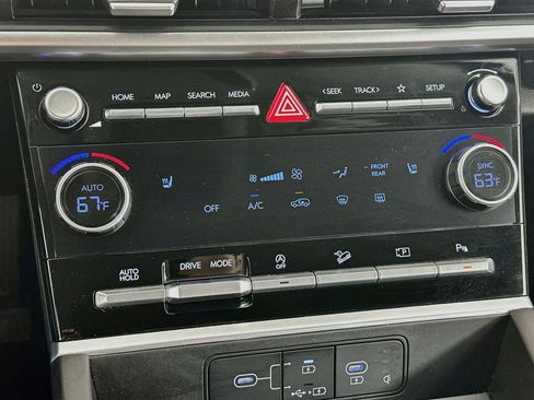 Used 2026 Hyundai Santa Fe SEL FWD image 23
