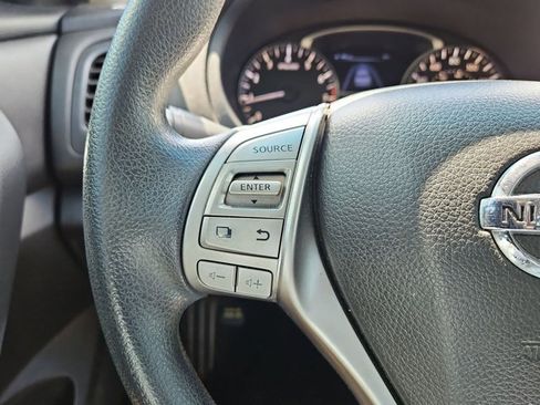 Used 2014 Nissan Altima 2.5 S FWD image 21