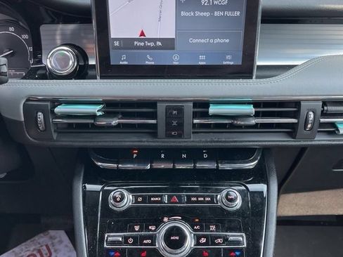 Used 2021 Lincoln Corsair AWD w/ Sport Package image 36