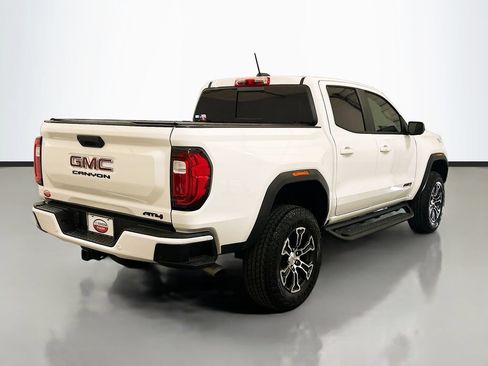 Used 2025 GMC Canyon AT4 w/ LPO, Off Road Lift Package AWD/4WD image 4