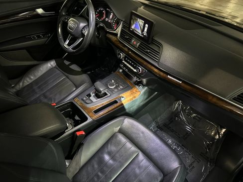 Used 2019 Audi Q5 2.0T Premium w/ Convenience Package image 15