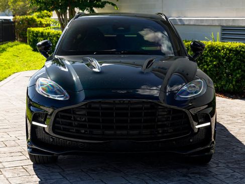 Used 2025 Aston Martin DBX 707 image 7