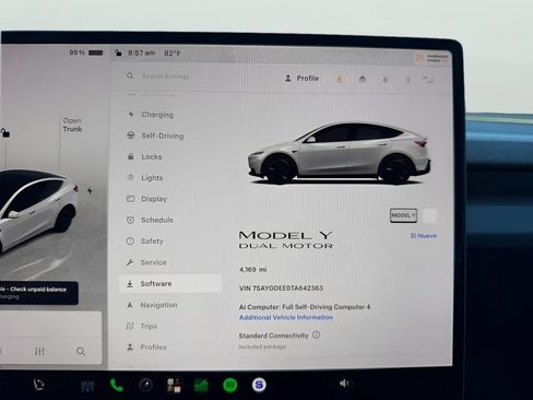 Used 2026 Tesla Model Y AWD image 18
