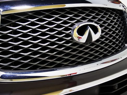 Used 2024 INFINITI QX80 Luxe image 29