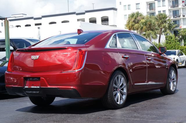 Used 2018 Cadillac XTS FWD image 7