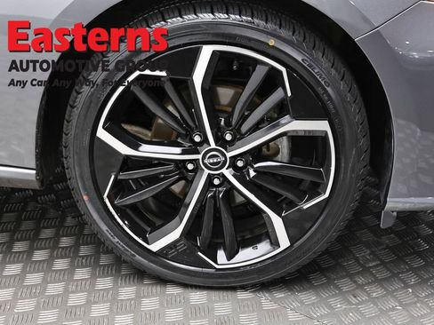 Used 2023 Nissan Altima 2.5 SR AWD/4WD image 31