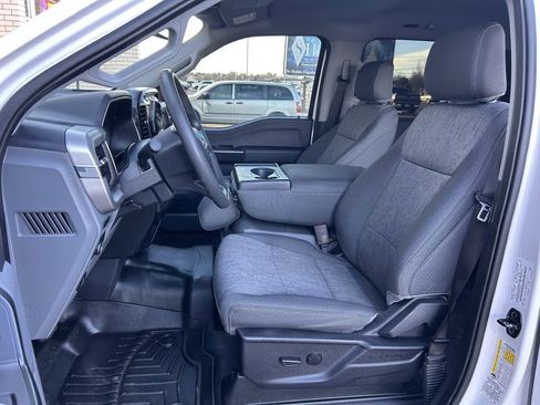 Used 2022 Ford F150 XL w/ Trailer Tow Package image 11