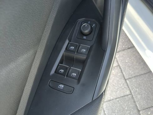 Certified 2024 Volkswagen Jetta Sport FWD image 17
