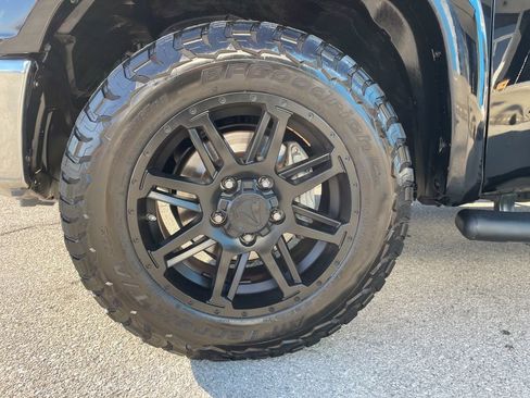 Used 2020 Toyota Tundra SR5 w/ SR5 Upgrade Package image 55