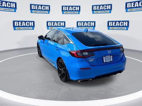 Used 2023 Honda Civic Sport Touring image 6