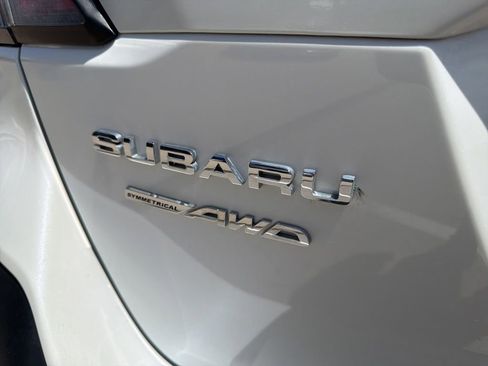 Used 2022 Subaru Outback Premium AWD/4WD image 11