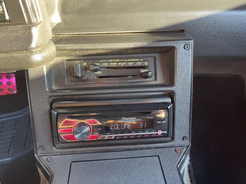 Used 1991 Chevrolet Camaro RS image 15