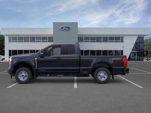 New 2026 Ford F250 XL w/ FX4 Off-Road Package image 25