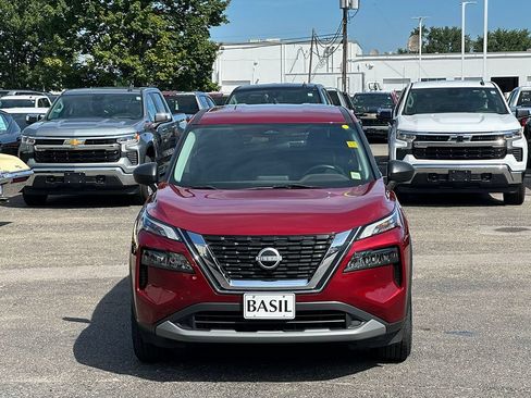 Used 2023 Nissan Rogue S AWD/4WD image 9