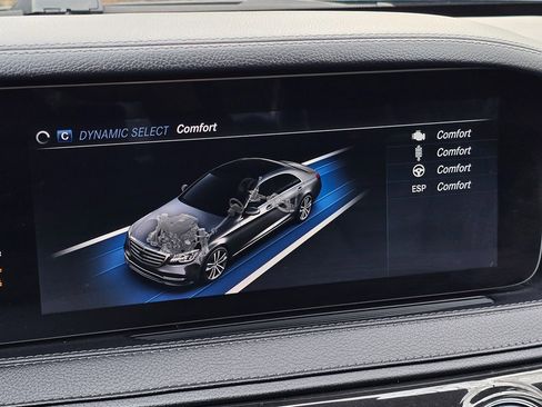 Used 2020 Mercedes-Benz S 560 4MATIC Sedan image 52