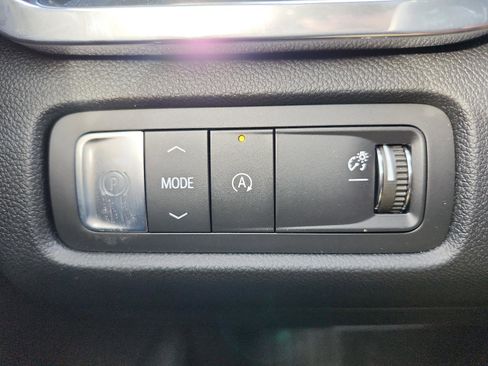 New 2026 GMC Acadia Denali w/ Super Cruise Package image 23