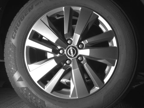 Used 2024 Nissan Pathfinder SV image 15