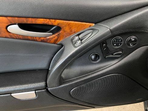 Used 2006 Mercedes-Benz SL 500 image 17
