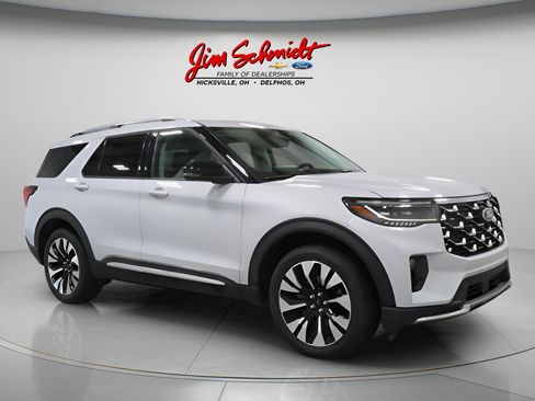 Used 2026 Ford Explorer Platinum w/ LUX Leather Package AWD/4WD image 2