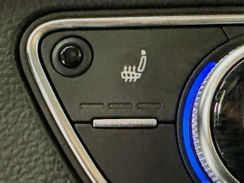 Used 2019 Audi Q5 2.0T Premium image 24