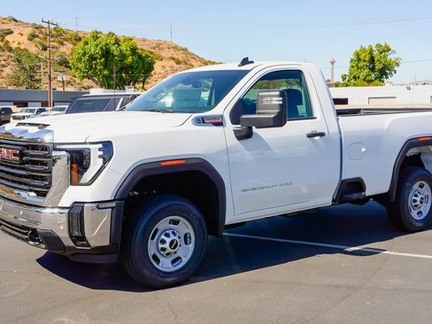 New 2026 GMC Sierra 2500 Pro w/ 1SA Pro Safety Plus Package AWD/4WD image 3