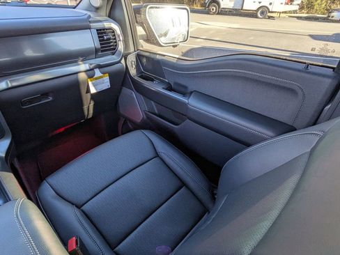 New 2025 Ford F150 Lariat w/ Equipment Group 501A Mid image 20